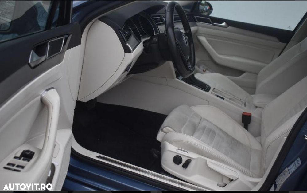 Volkswagen Passat 2.0 TDI DSG Highline - 7