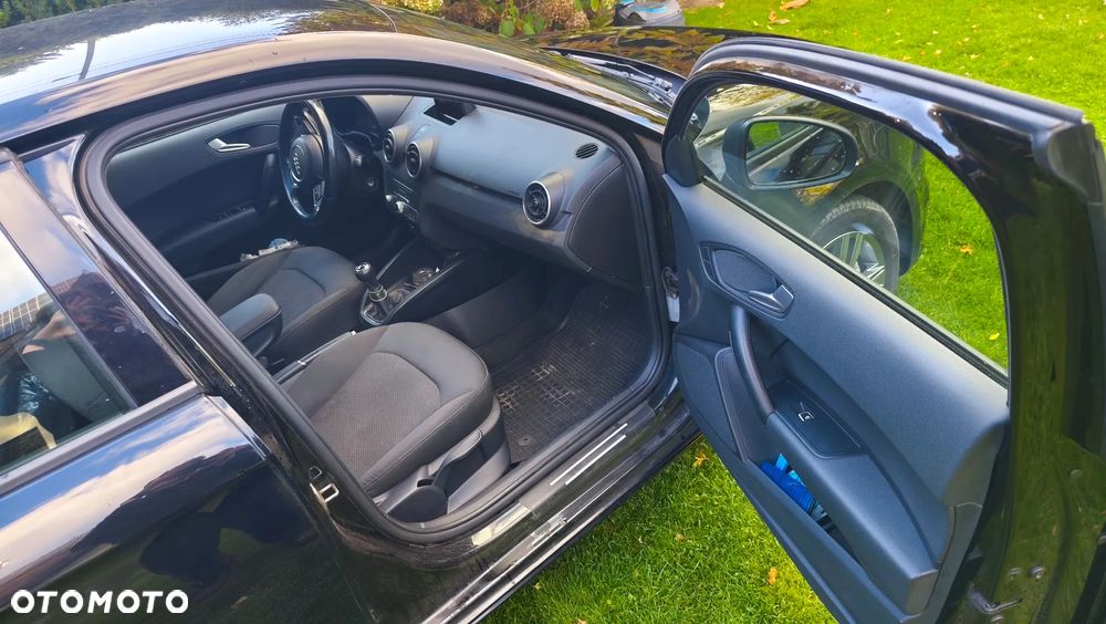 Audi A1 1.6 TDI Attraction - 7