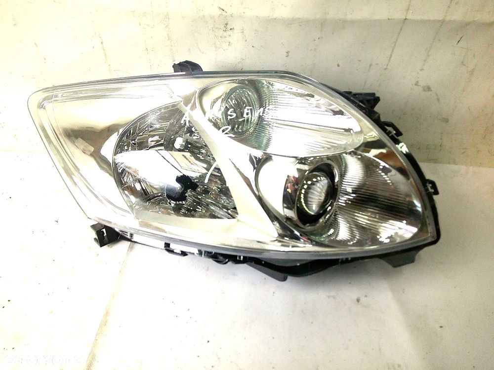 toyota auris 1 e15 przed lift lampa przód prawa przednia nowa - 1