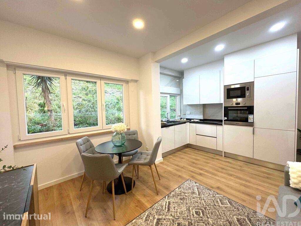 Apartamento T2 em Benfica de 62 m2 - Grande imagem: 2/29