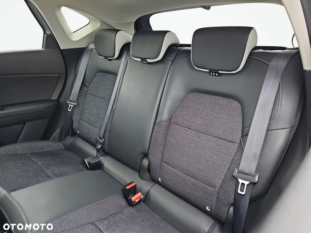 Renault Captur 1.3 TCe mHEV Techno EDC - 13