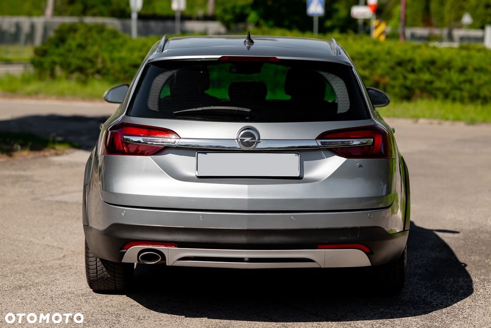 Opel Insignia CT 2.0 CDTI 4x4 - 11