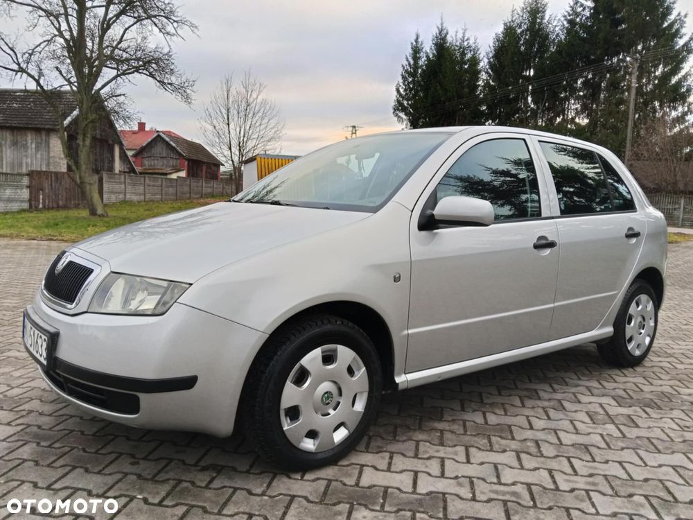 Skoda Fabia 1.2 HTP Cool Edition - 4