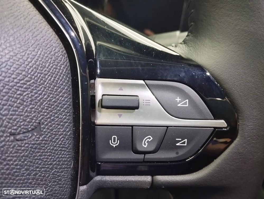 Peugeot 308 SW 1.2 PureTech Active Pack - 19