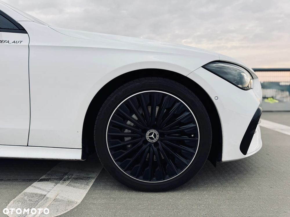 Mercedes-Benz CLE - 12
