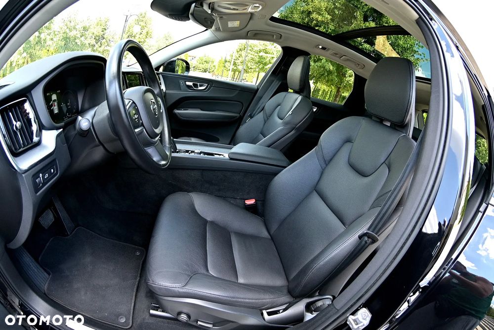 Volvo XC 60 T6 AWD Recharge Geartronic Inscription - 20