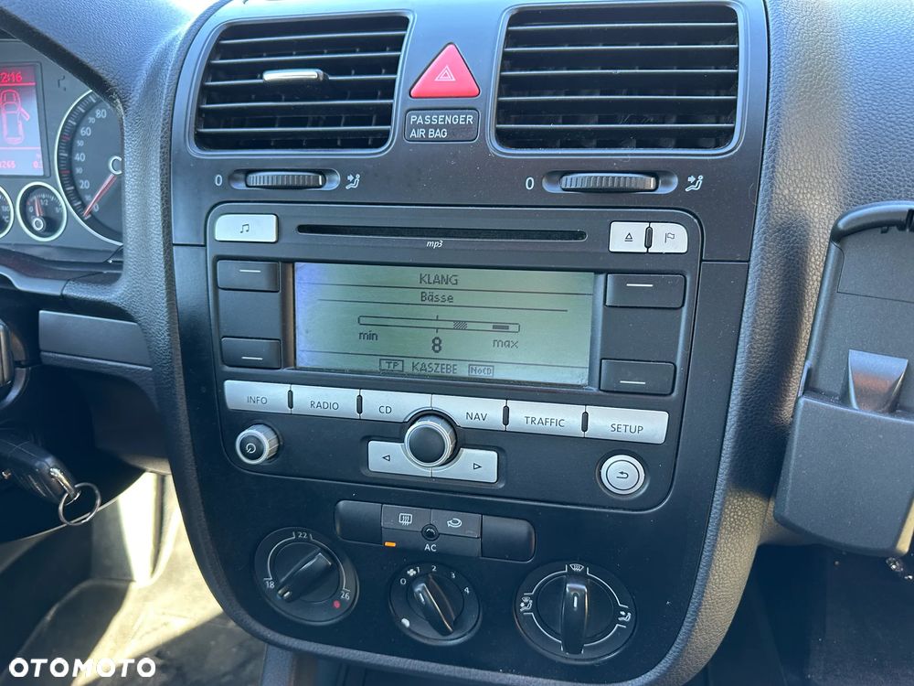 Volkswagen Golf 1.9 TDI United - 23