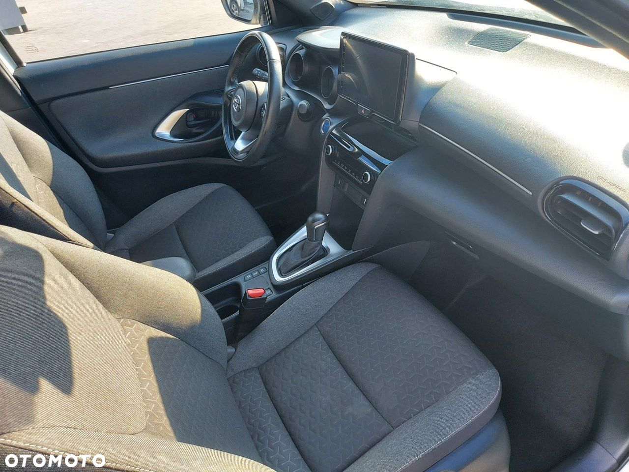 Toyota C-HR - 7