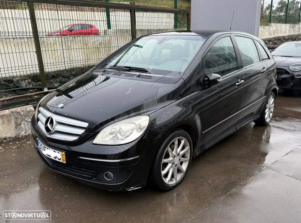 Mercedes-Benz B 150 BlueEFFICIENCY - 1