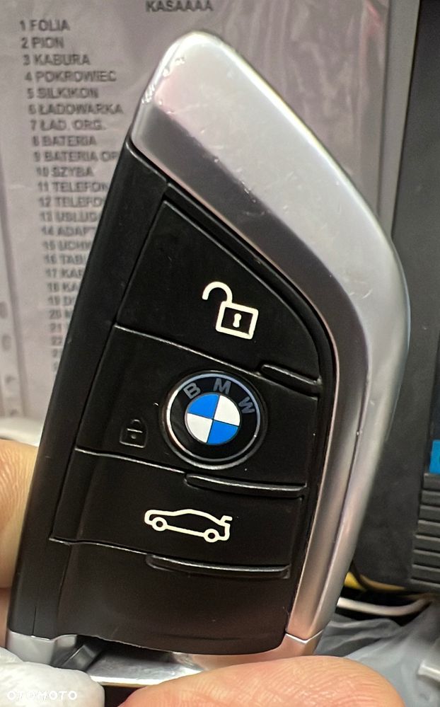 BMW X5 xDrive30d - 22