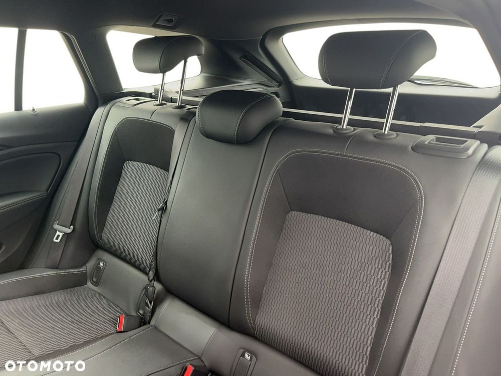 Opel Insignia 2.0 CDTI Elegance S&S - 12