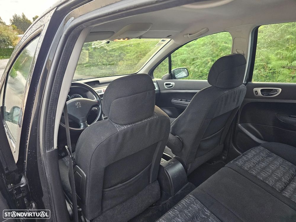 Peugeot 307 1.6 HDi Premium - 15