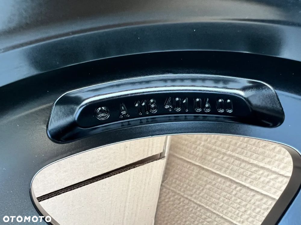 Oryginalne Felgi Mercedes CLA A35S A118 X118 C118 19'' AMG - 13