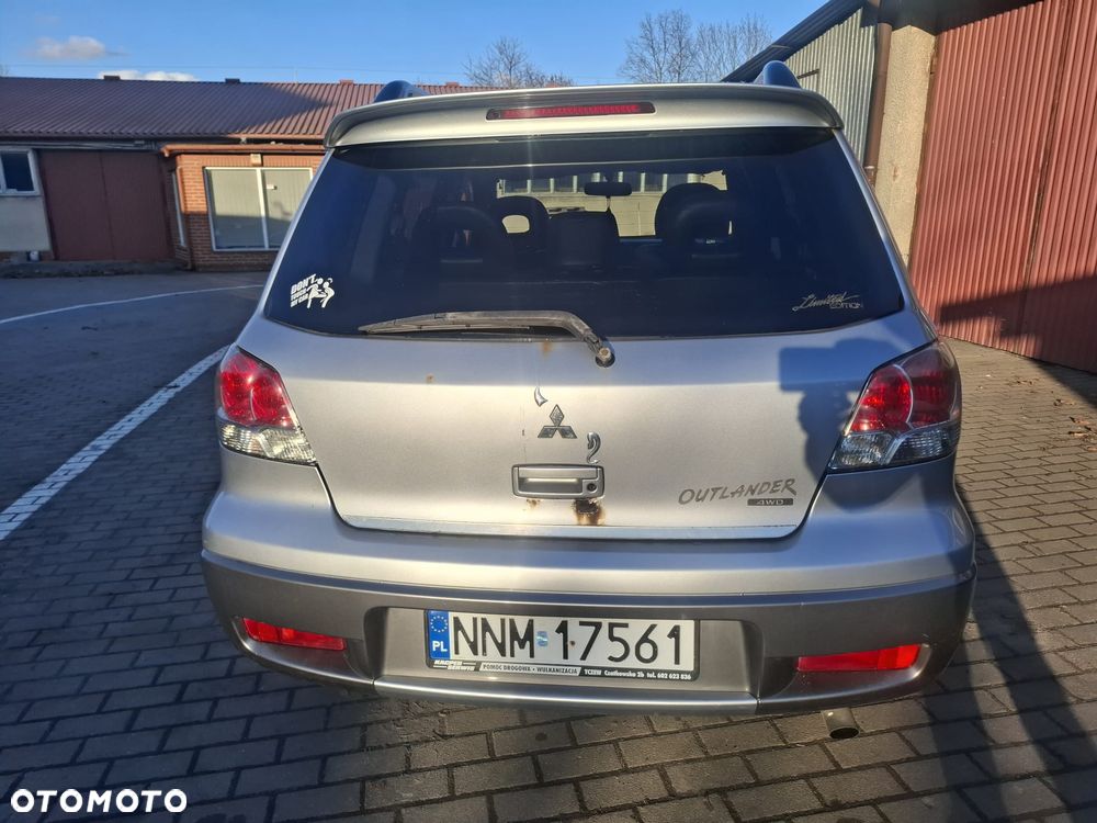 Mitsubishi Outlander 2.0 Comfort 4WD - 4