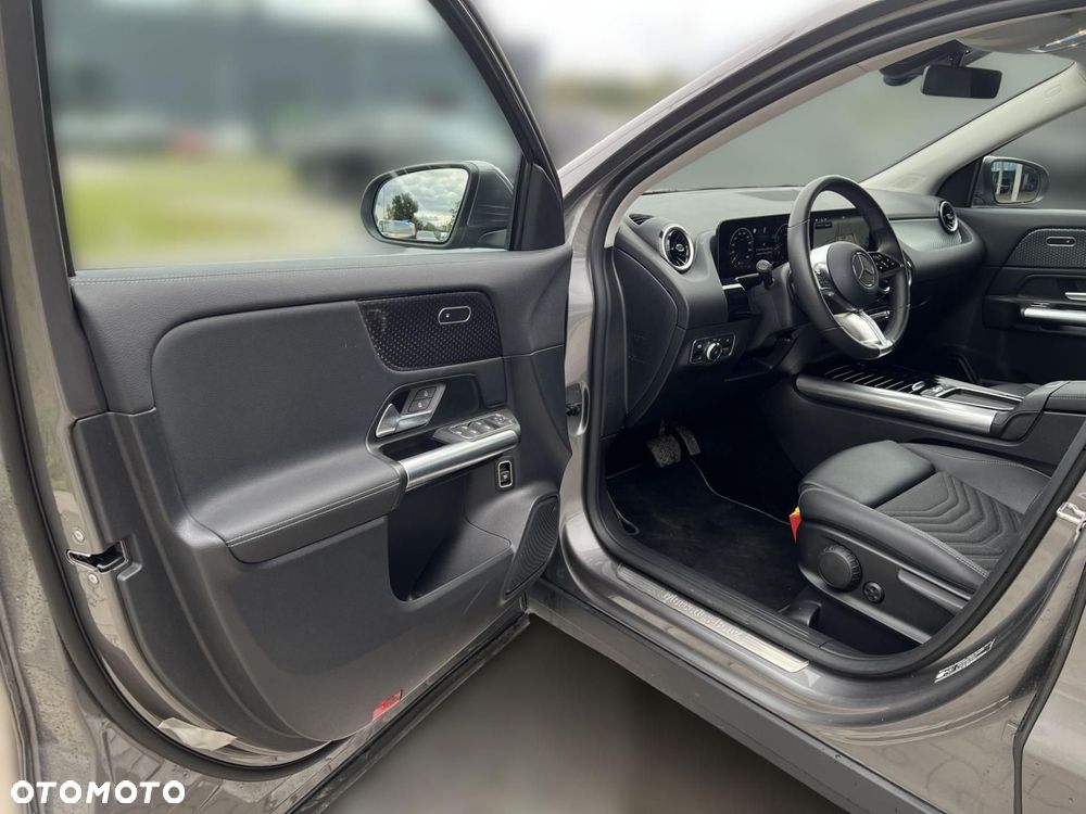 Mercedes-Benz GLA 220 mHEV 4-Matic 8G-DCT - 10