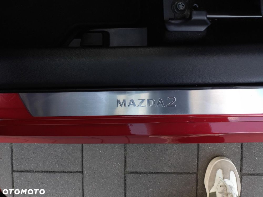 Mazda 2 - 25