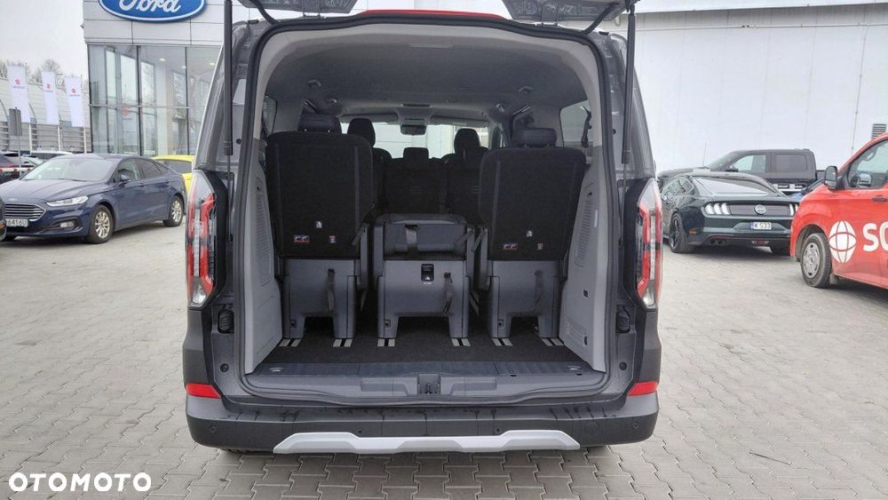 Ford Tourneo Custom - 7