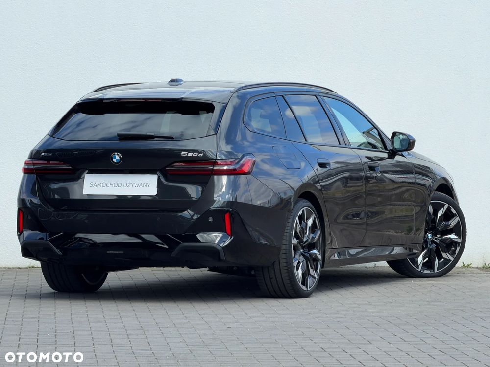 BMW Seria 5 520d xDrive - 3