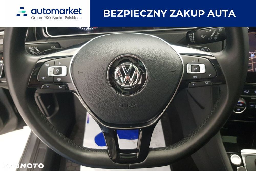 Volkswagen Golf 1.5 TSI BMT Evo Highline DSG - 17