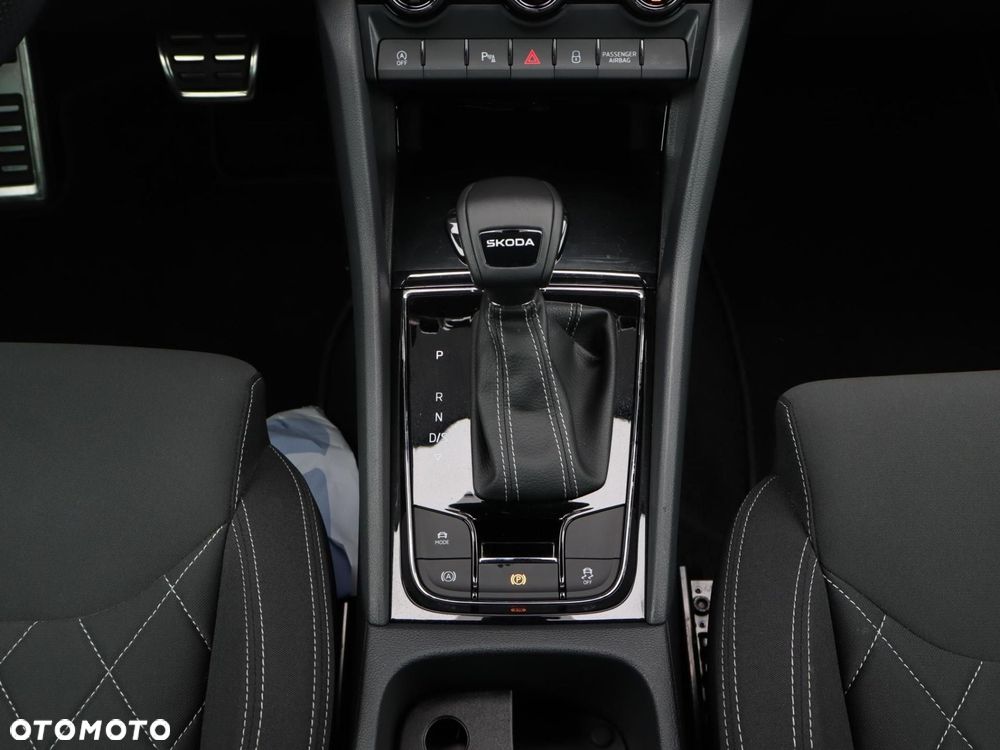 Skoda Karoq 1.5 TSI ACT Sportline DSG - 13