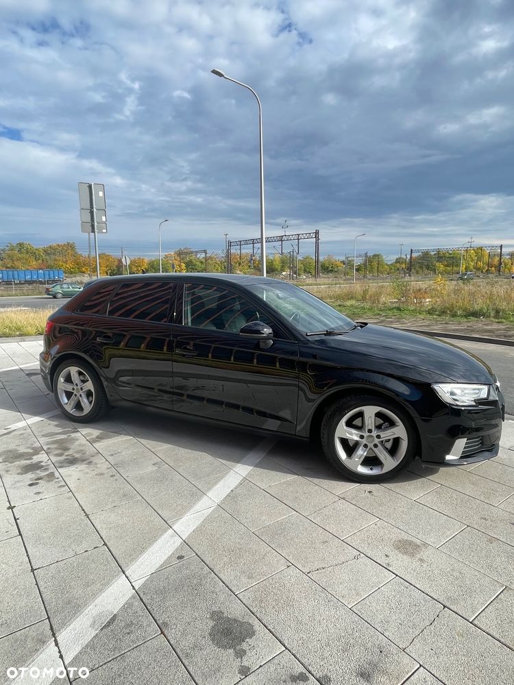 Audi A3 Sportback - 4