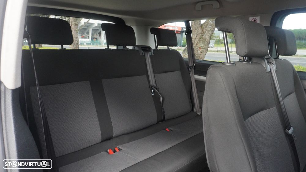 Peugeot Traveller 1.6 BlueHDi L2H1 Standard - 14