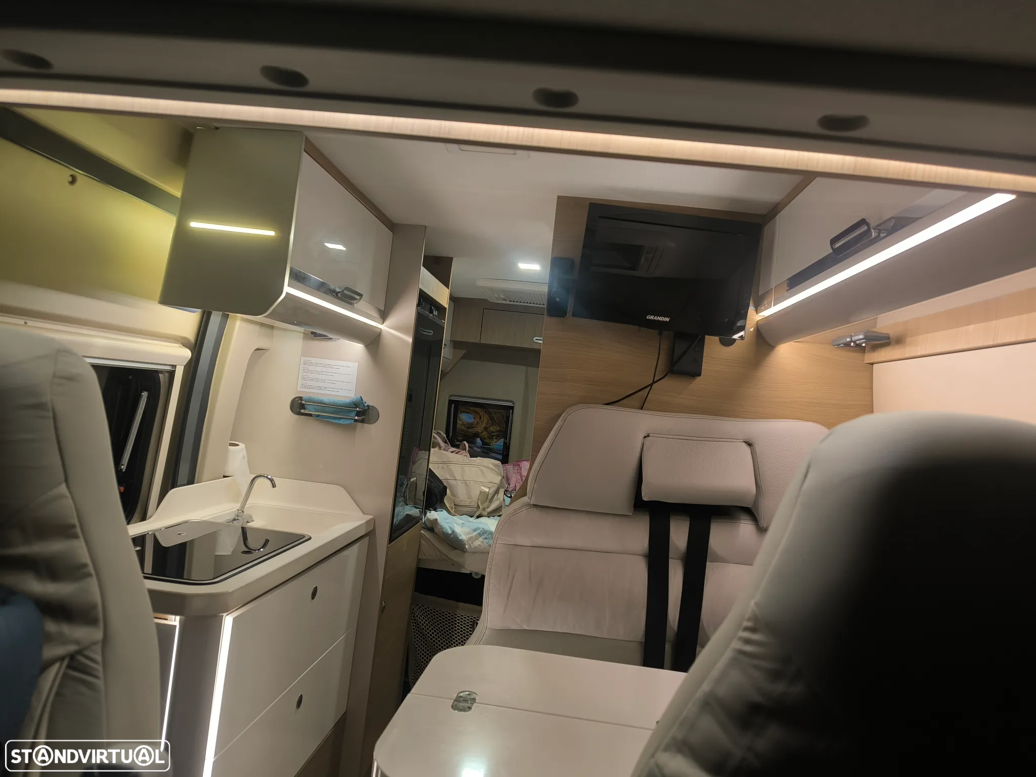 McLouis Menfys Van S-line - 50