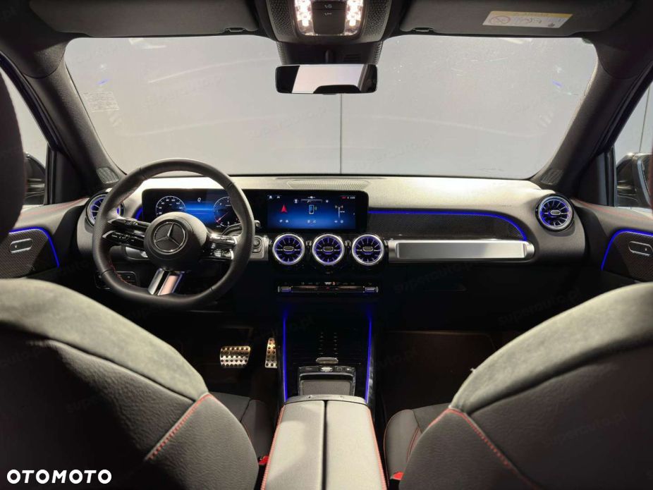 Mercedes-Benz GLB 200 d 4-Matic AMG Line 8G-DCT - 9