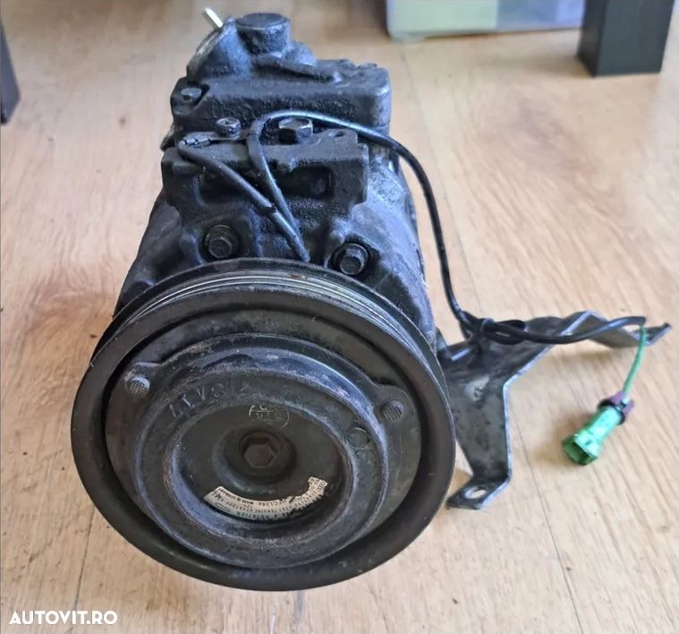 Compresor aer conditionat clima climatronic VW Volkswagen Passat B5.5 1.9d 131cp 1.8i benzina Passat Variant 3B6 1.9tdi Skoda Octavia Superb Audi A4 B6 1.9tdi cod: 8D0260805J - 4