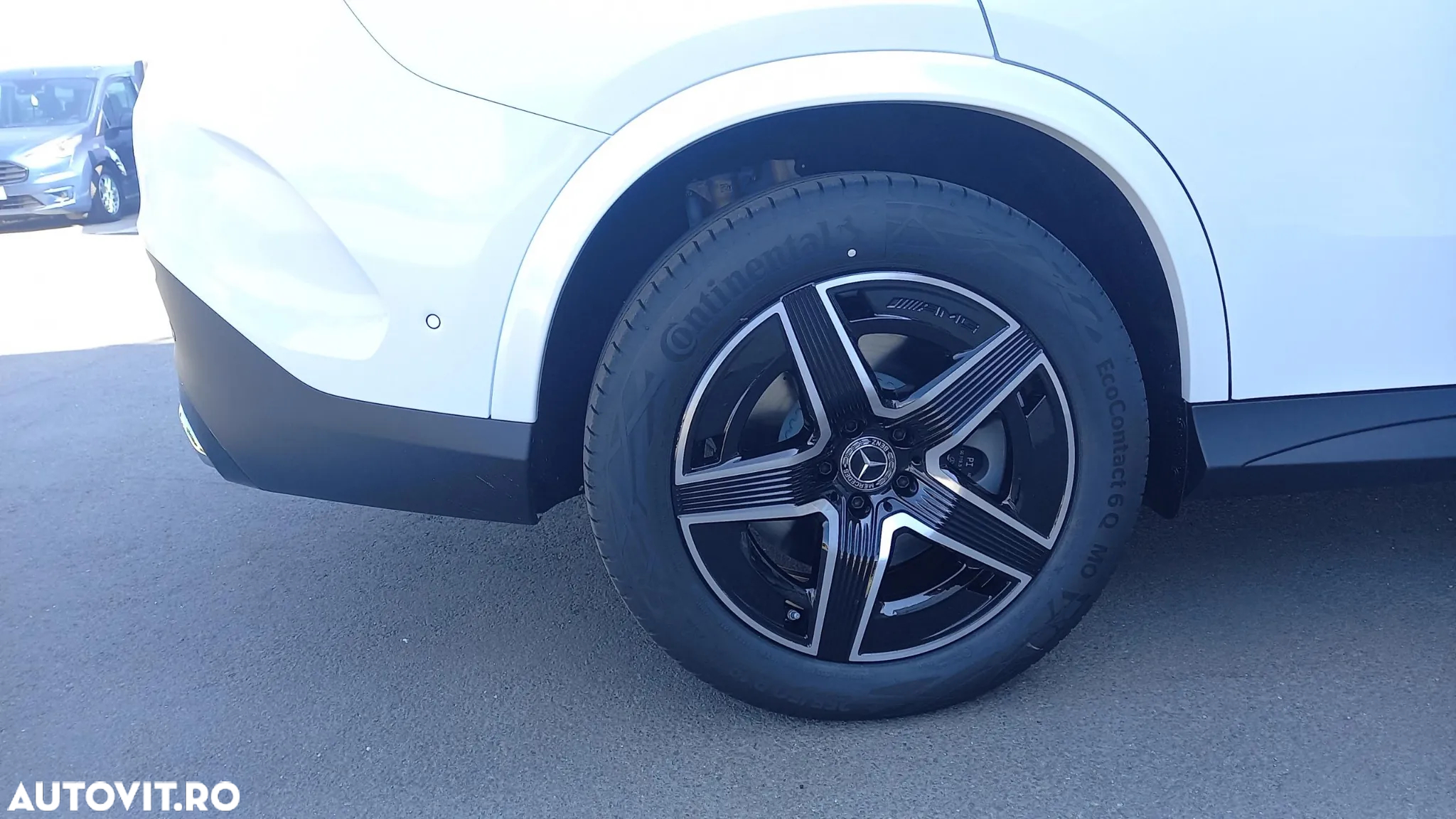 Mercedes-Benz GLC Coupe 300 e 4Matic 9G-TRONIC AMG Line Advanced - 9