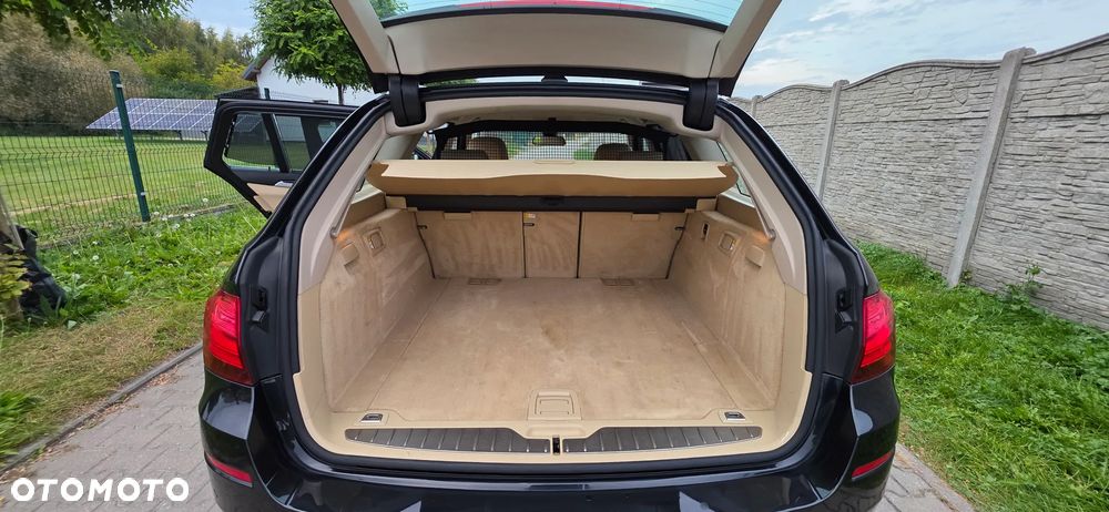 BMW Seria 5 - 28