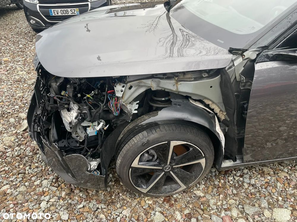 Opel Astra 1.5 D Automatik Ultimate - 22