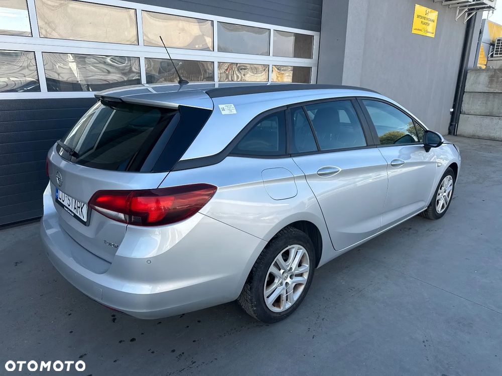 Opel Astra 1.4 T Enjoy - 7