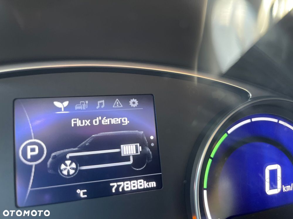 Kia Soul Plug - 17