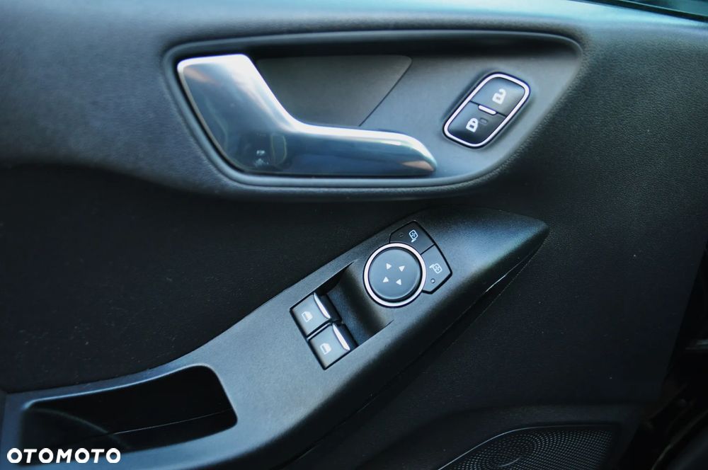 Ford Fiesta 1.1 S&S TREND - 26