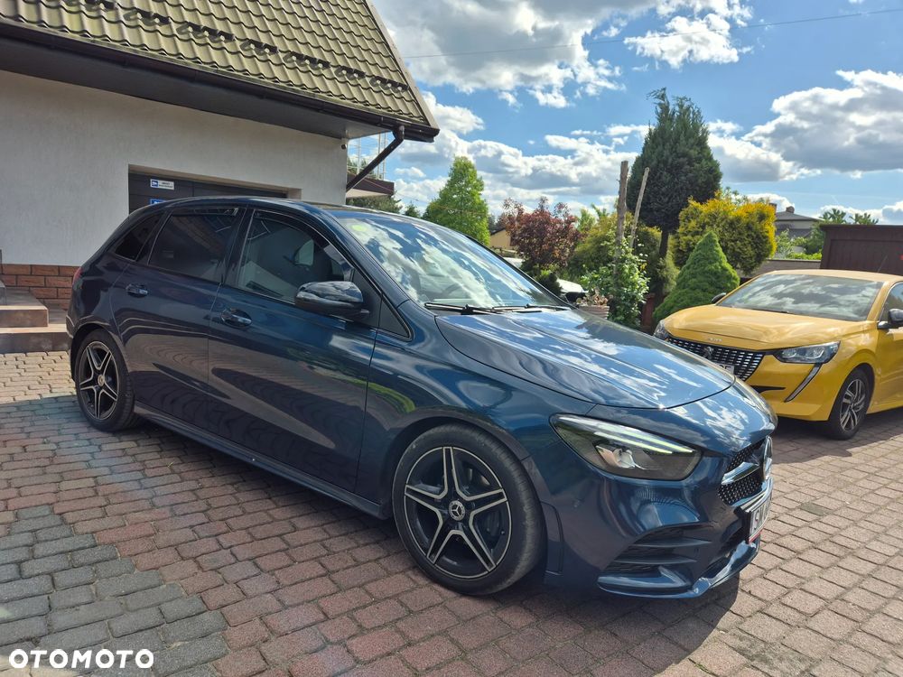 Mercedes-Benz Klasa B 200 d AMG Line 8G-DCT - 9