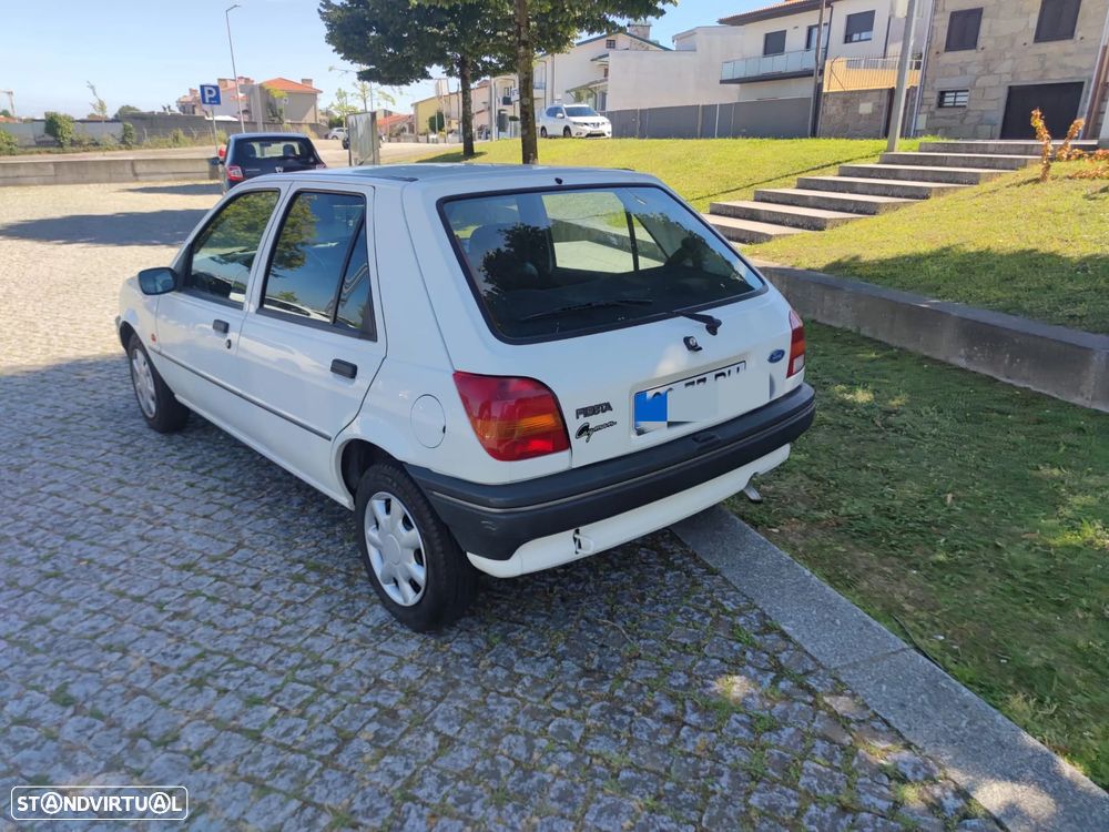 Ford Fiesta 1.1i Cayman - 4