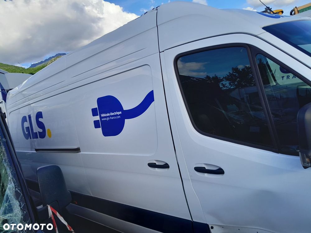 Mercedes-Benz eSprinter - 6