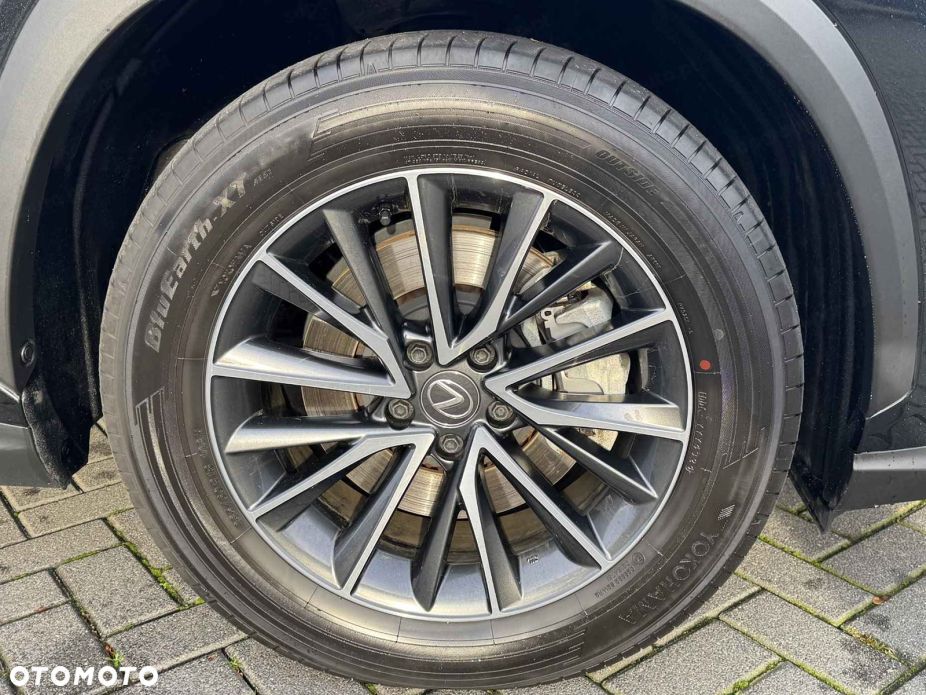 Lexus NX 350h Elegance 2WD - 15