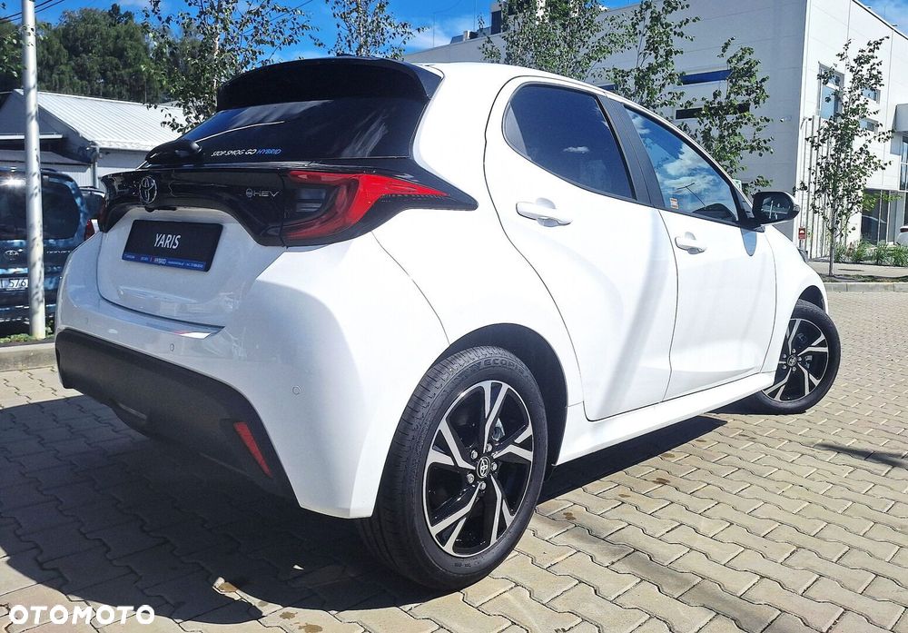 Toyota Yaris Hybrid 1.5 Style - 2