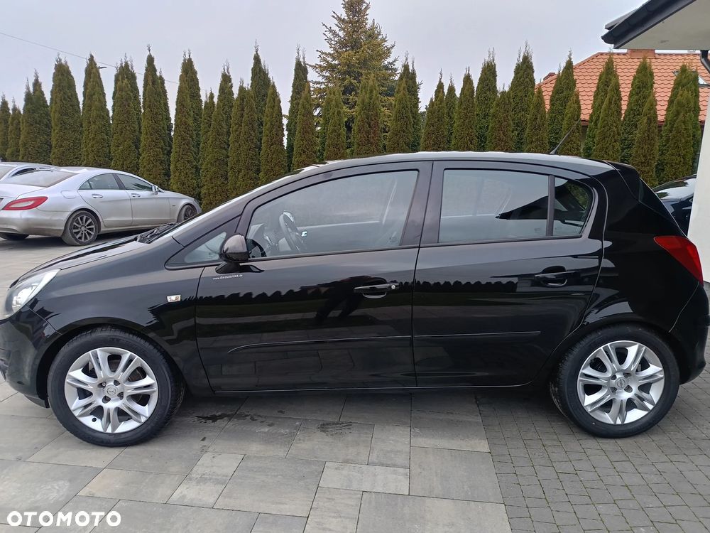 Opel Corsa 1.4 16V Color Edition - 16