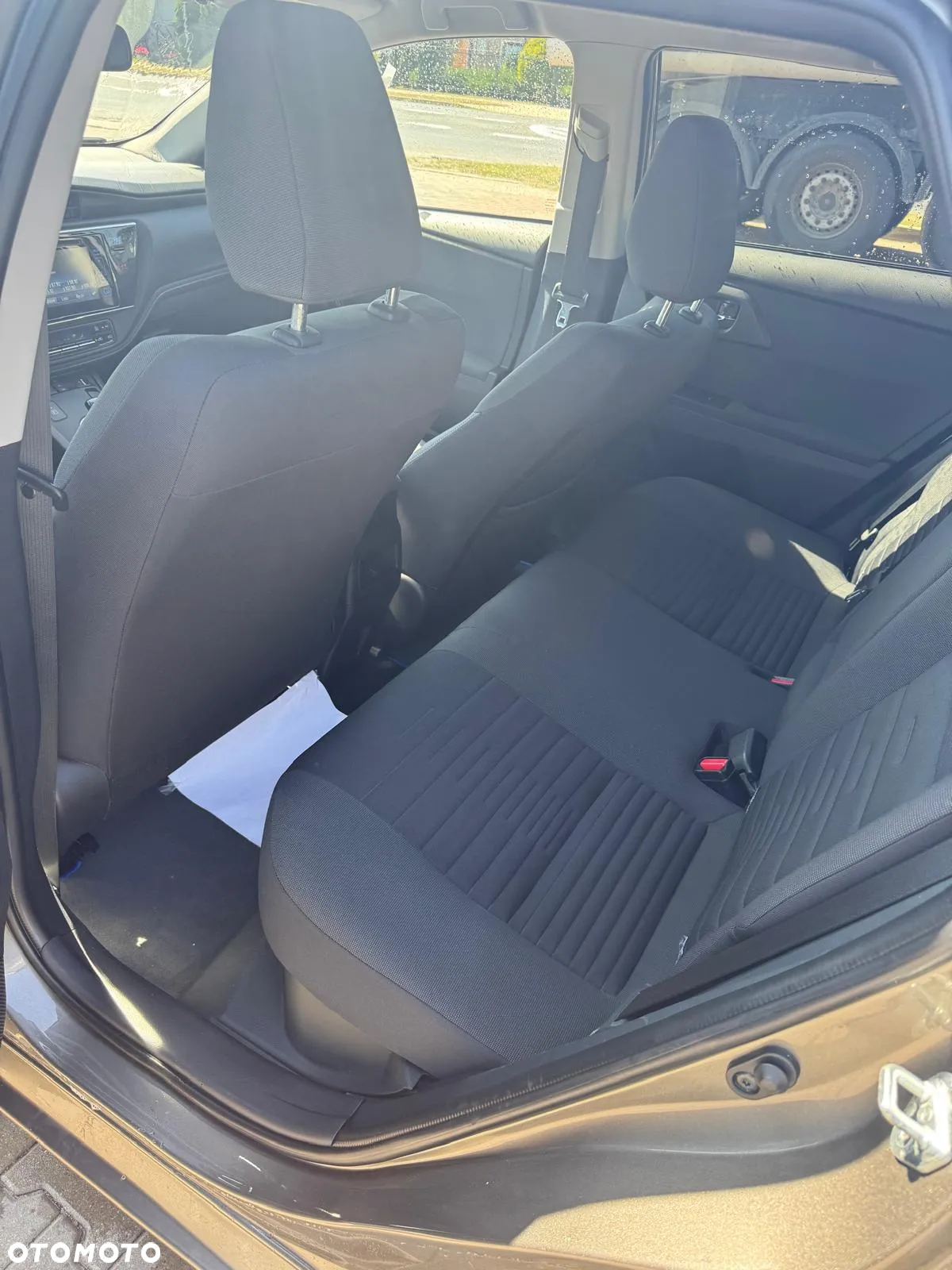 Toyota Auris 1.8 VVT-i Hybrid Automatik Comfort - 7