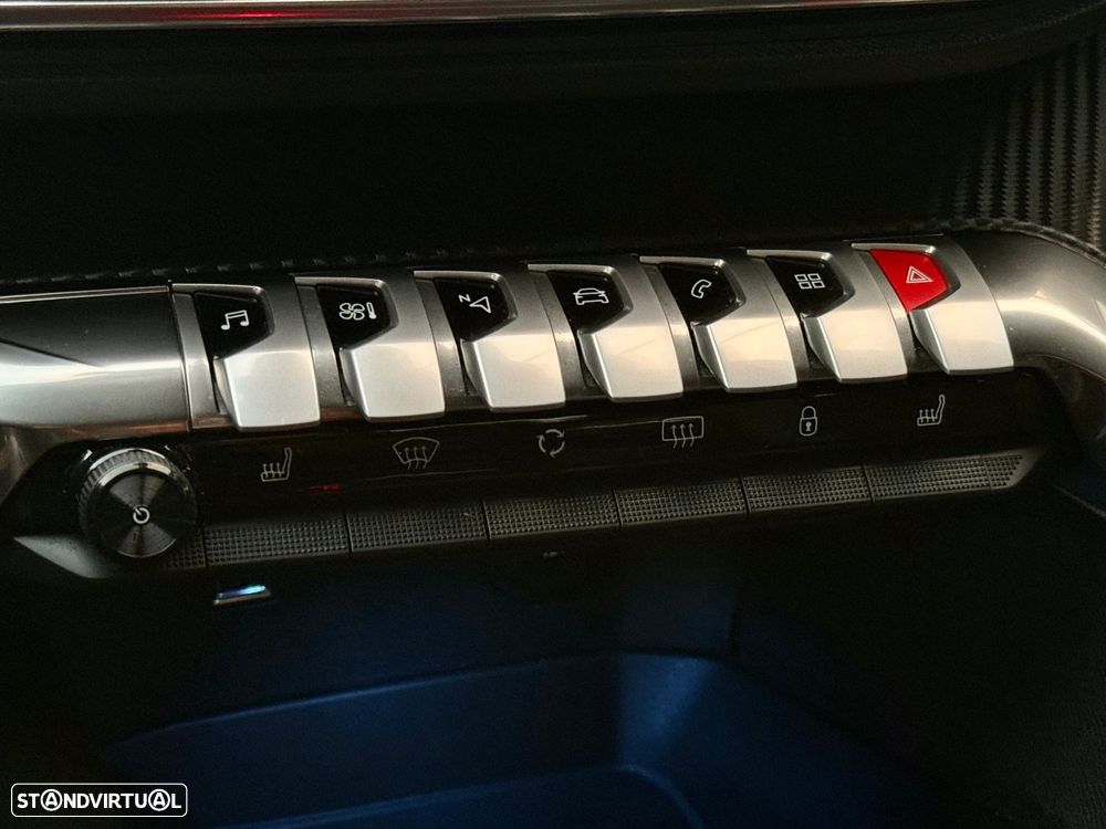 Peugeot 3008 1.2 PureTech Active - 15