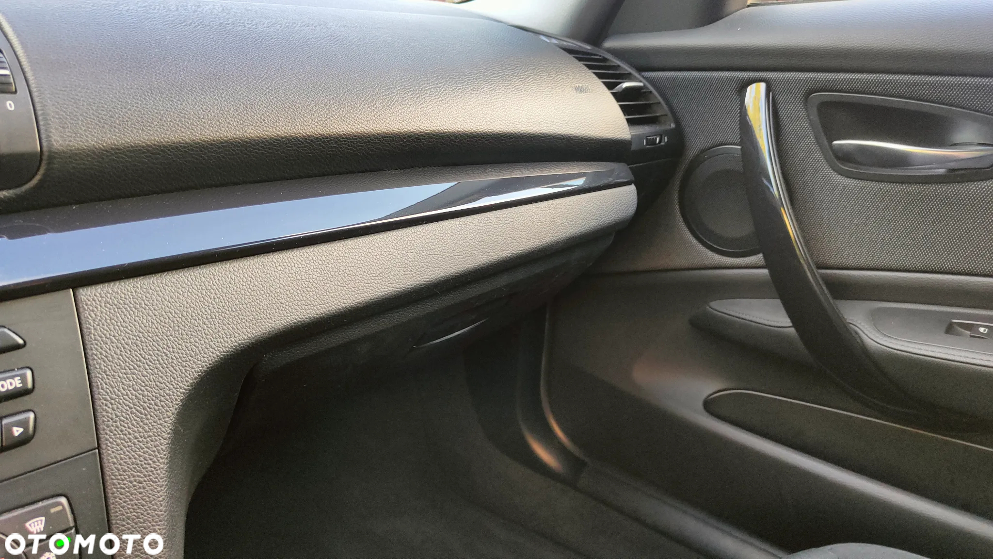 BMW Seria 1 118i - 39