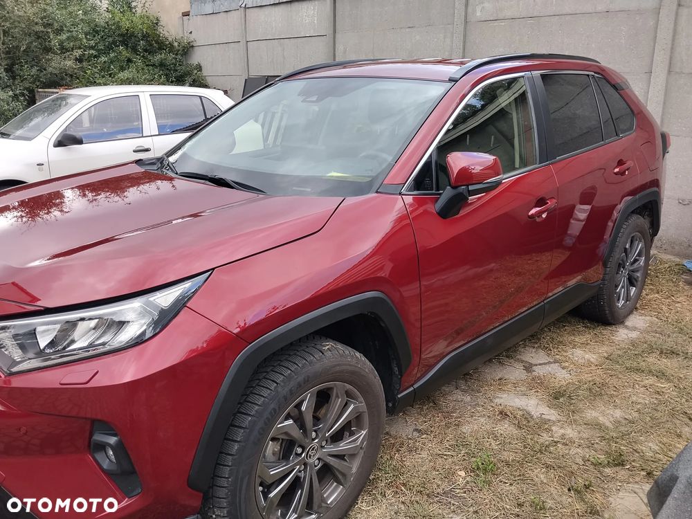 Toyota RAV4 - 10