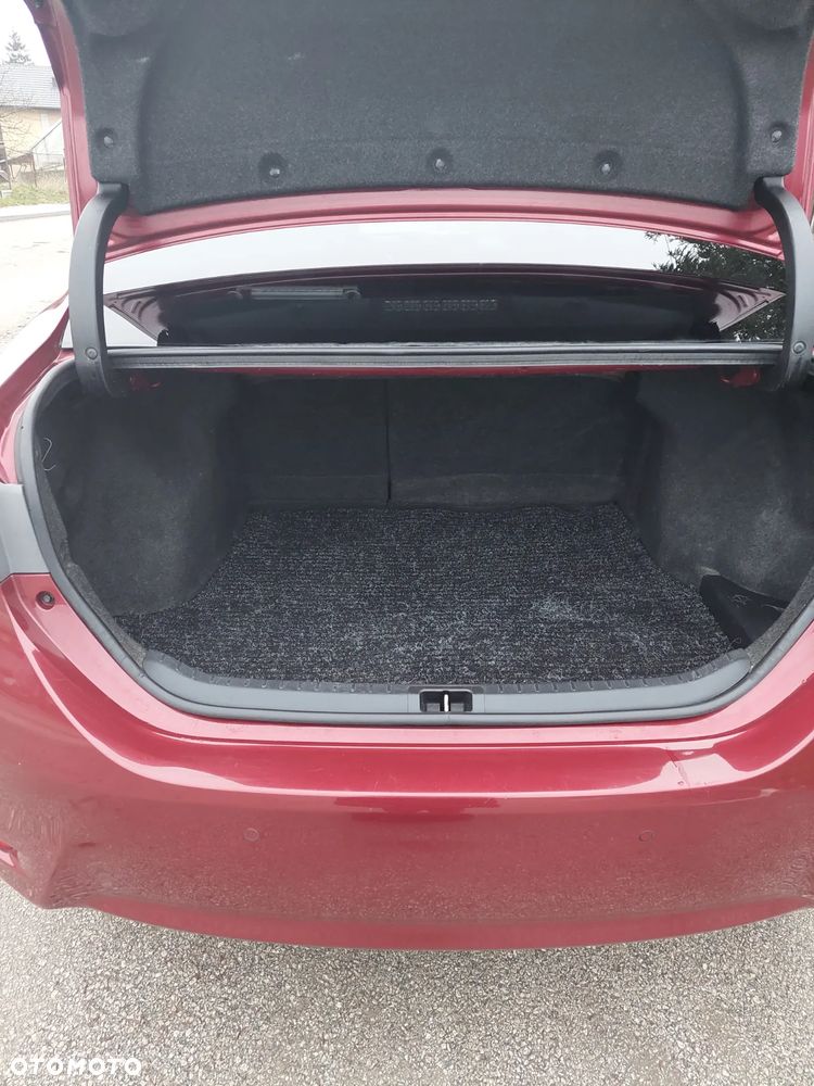 Toyota Corolla 1.6 50th Anniversary - 5