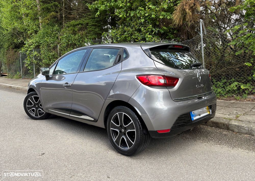 Renault Clio 0.9 TCE Luxe - 21