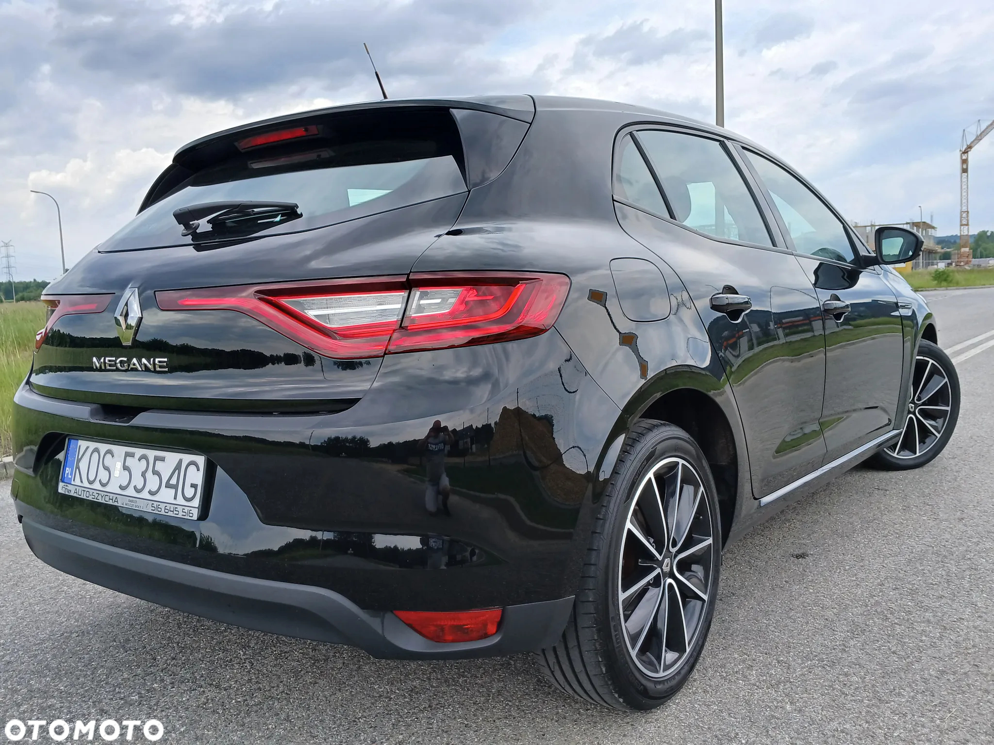 Renault Megane ENERGY TCe 100 INTENS - 4