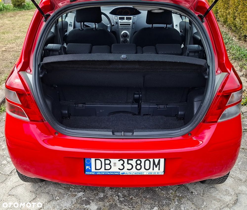 Toyota Yaris 1.0 VVT-i Sol - 12