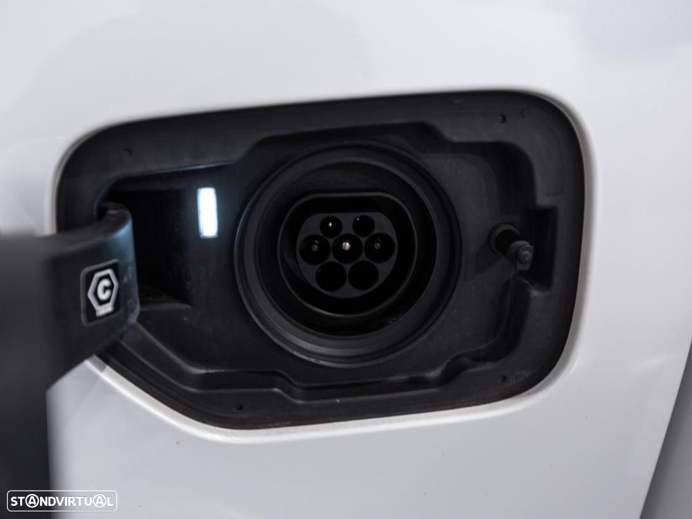 BMW 320 e Pack Desportivo M Auto - 17